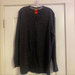 Nike Sportswear Long Sleeve Sweatshirt (L-Black)